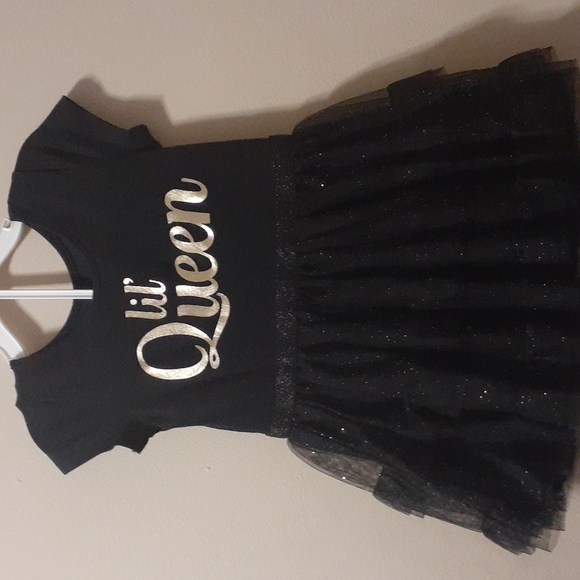 Girls Spring Dress Bundle - Picture 2 of 4